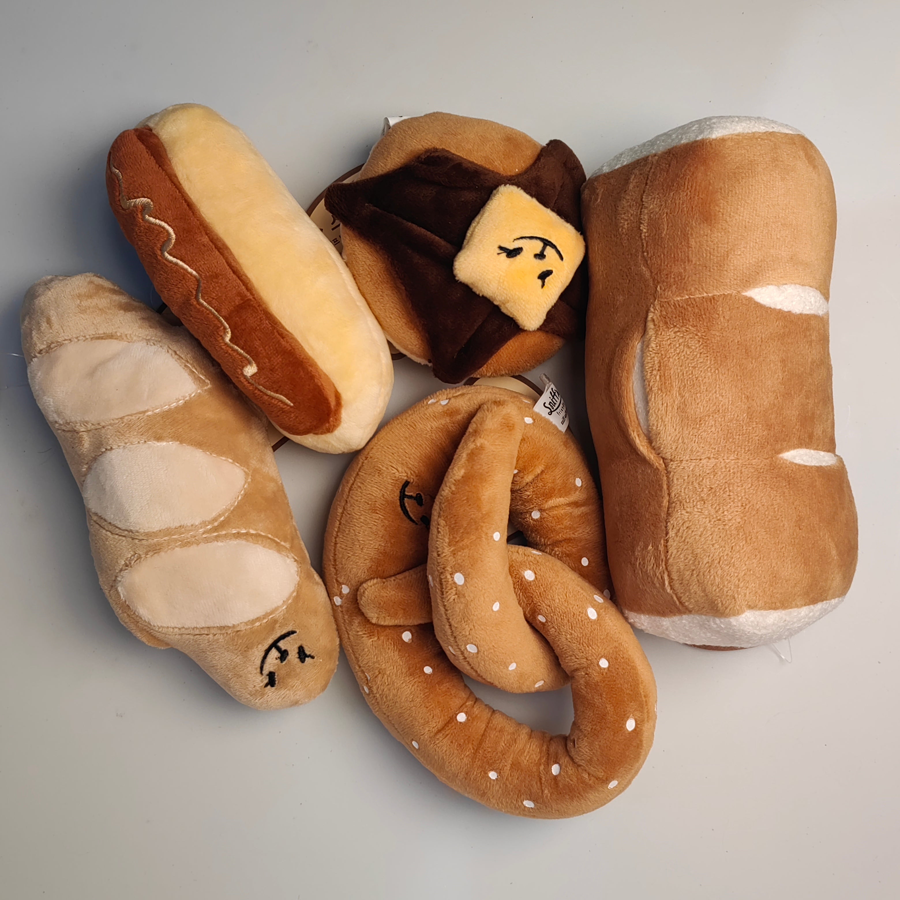 Fleece Dog Sniffing Toys Puzzle Dog Training Toy Cute Bread Toast