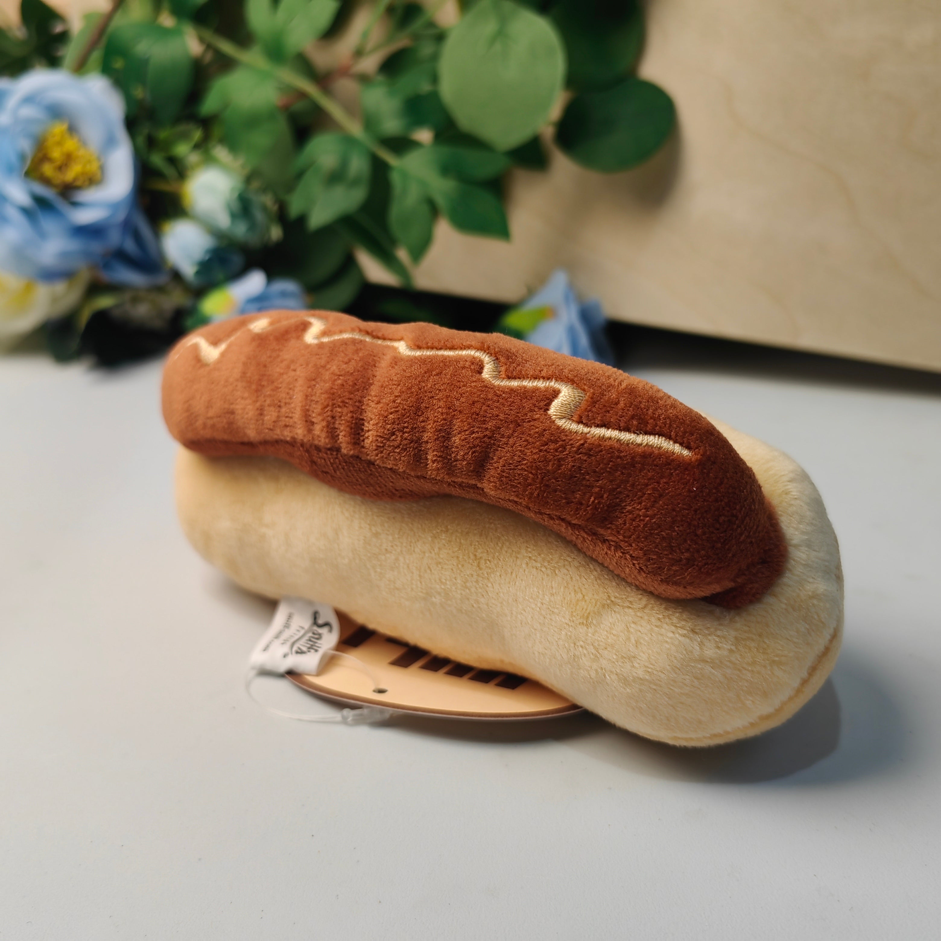 Plush Dog Chew Toys with Squeakers Inside and with Innovative Design of Bread or Sausage Shape